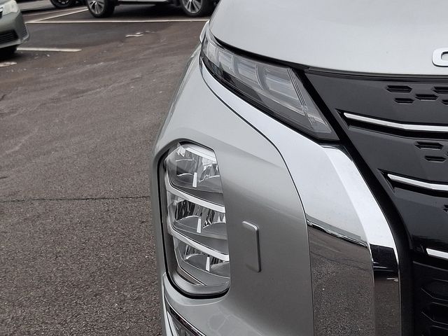 used 2022 Mitsubishi Outlander car, priced at $21,331