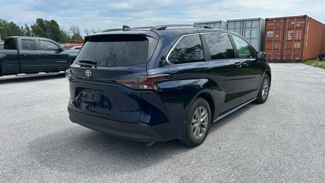 Used 2026 Toyota Sienna Van