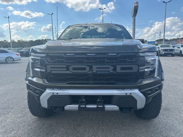 2025 Ford F-150 Raptor SuperCrew 4WD