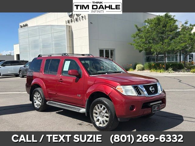 2008 Nissan Pathfinder Rojo (Red Brawn Metallic) SUV/Crossover Todo terreno 5 velocidades Automática marcha alta