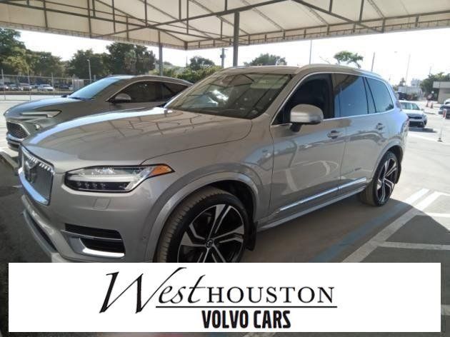 2024 Volvo XC90 B6 Ultimate Bright Theme 7-Passenger AWD