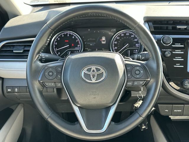 2020 Toyota Camry SE 8