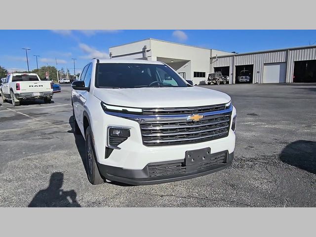 2025 Chevrolet Traverse FWD LT