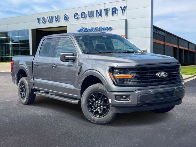 Carbonized Gray Metallic 2026 Ford F-150 Pickup Truck Four-Wheel Drive Automatic