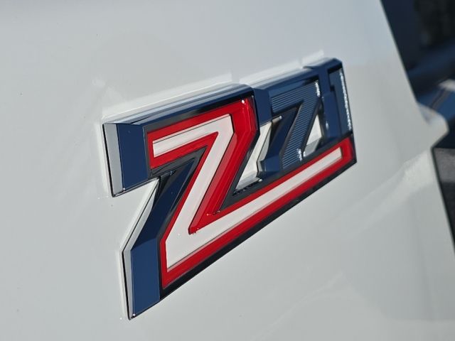 2024 Chevrolet Silverado 2500HD LT:44989A