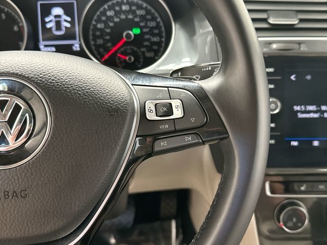 2019 Volkswagen Golf TSI SE 4-Door Black at Rafferty Subaru