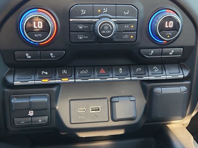 Used Car 2020 Chevrolet Silverado 1500  Lt Trail Boss For Sale Under $35,000 In Plainview, Texas