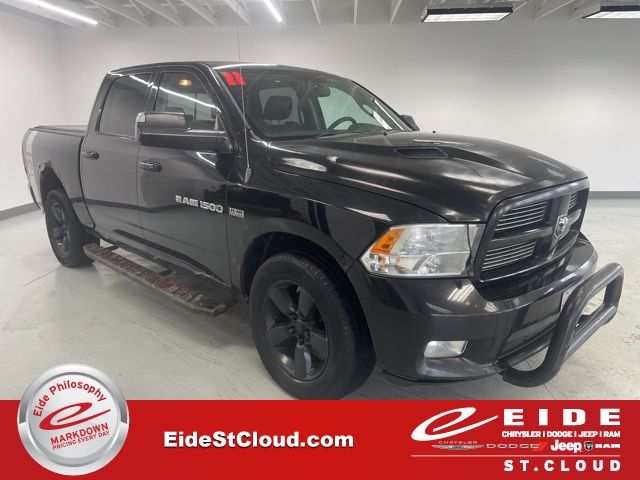 Brilliant Black Crystal Pearlcoat 2011 RAM 1500 Sport Crew Cab 4WD Pickup Truck Four-Wheel Drive 5-Speed Automatic