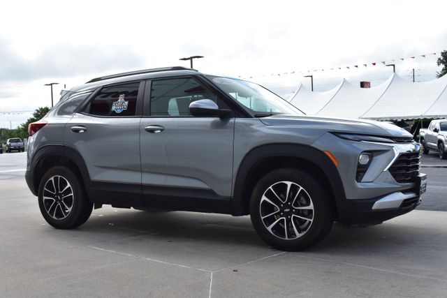 Used 2025 Chevrolet TrailBlazer SUV
