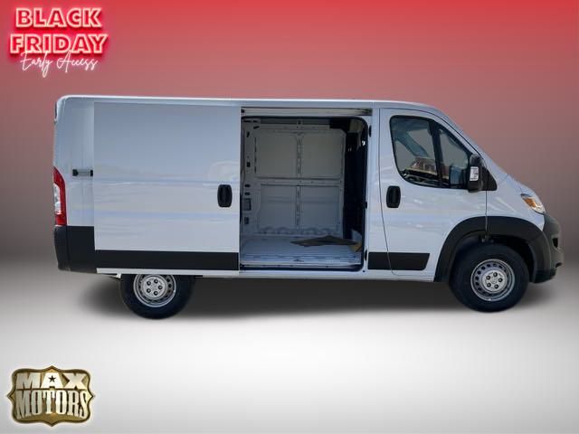 2024 Ram ProMaster 1500 Low Roof 14