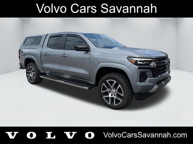 Sterling Gray Metallic 2024 Chevrolet Colorado Pickup Truck Four-Wheel Drive 8-Speed Automatic