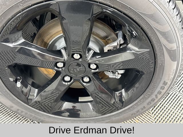 Used 2025 Jeep Grand Cherokee L SUV