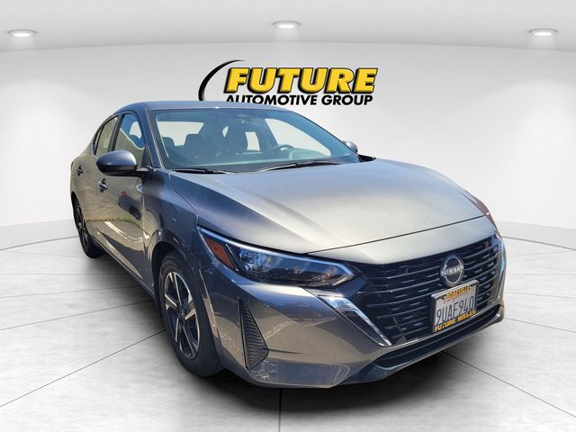 Gray (Gun Metallic) 2025 Nissan Sentra SV FWD Sedan Front-Wheel Drive Continuously Variable Transmission