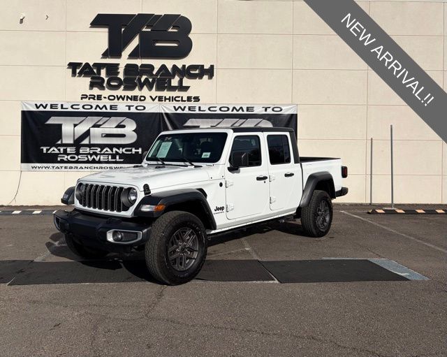 2025 Jeep Gladiator Sport S Crew Cab 4WD