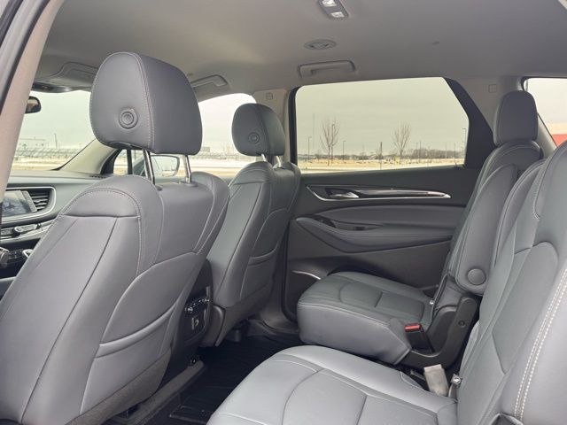 2021 Buick Enclave AWD Essence