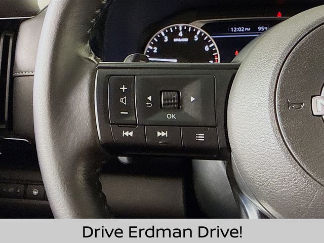 Used 2025 Nissan Pathfinder SUV