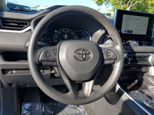 2024 Toyota RAV4 Hybrid XLE 22