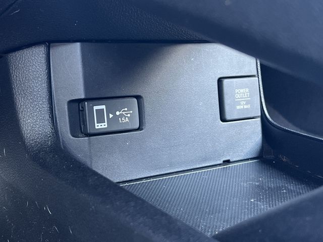 Used 2019  Honda Sport image 20