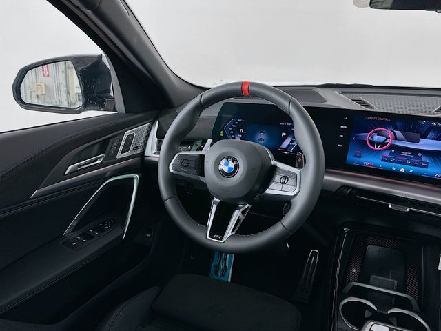 2025 BMW X2 M35i 24