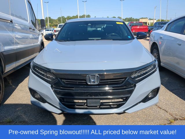 Used 2022 White Honda Sport image 6