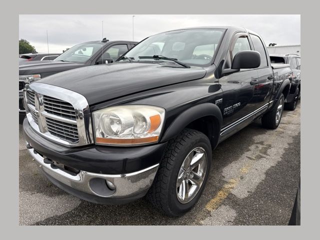 2006 Dodge RAM 1500 SLT Quad Cab 4WD