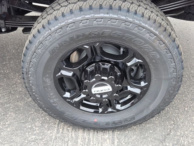 New 2026 Ford Super Duty F-350 SuperCab 8' Box XL - STX Package