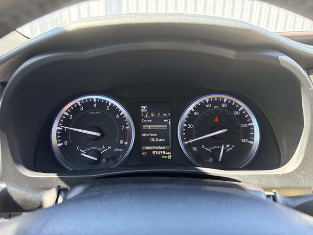 2019 Toyota Highlander - Image 16