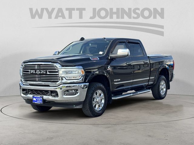 Diamond Black Crystal Pearlcoat 2019 RAM 2500 Laramie Crew Cab 4WD Pickup Truck Four-Wheel Drive 6-Speed Automatic