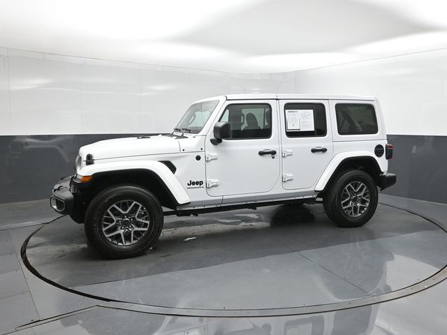 Used 2025 Jeep Wrangler SUV