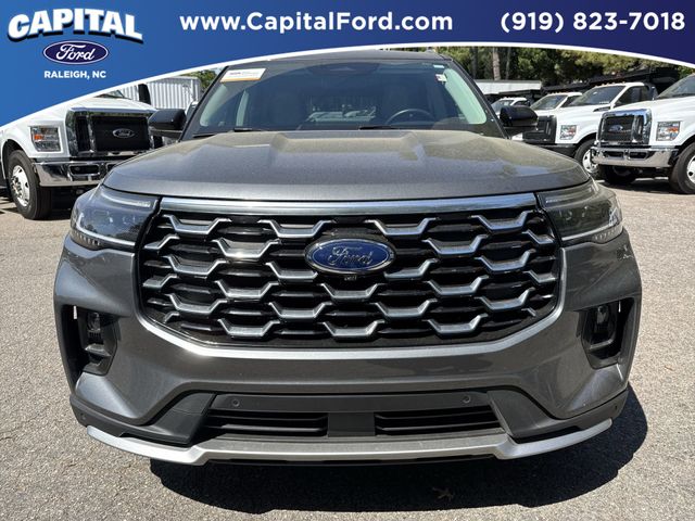 Used 2025 Gray Ford Platinum image 10