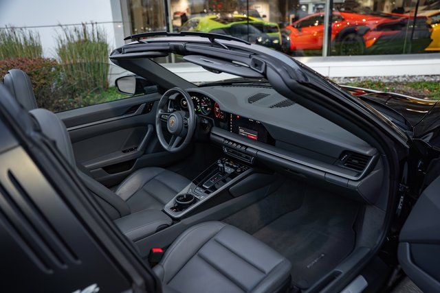 2021 911 Targa 4S picture #28