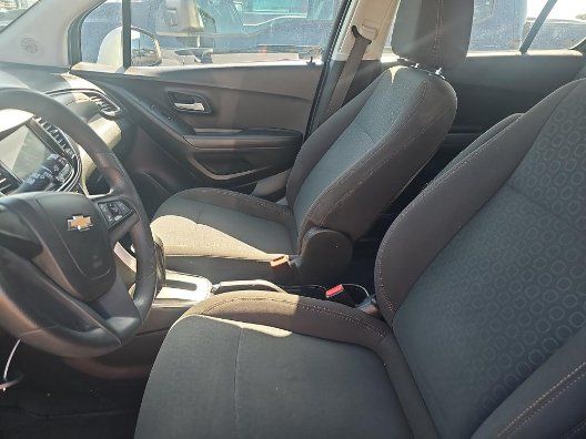 2018 Chevrolet Trax LS photo