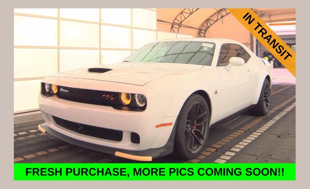 White Knuckle Clearcoat 2022 Dodge Challenger R/T Scat Pack Widebody RWD Coupe Rear-Wheel Drive 8-Speed Automatic