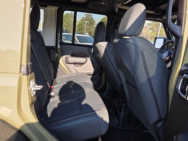 Used 2025 Green Jeep Sport S image 14