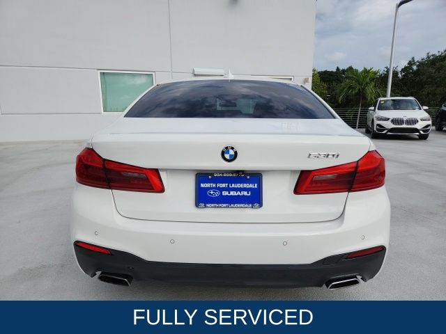 2018 BMW 5 Series 530i 13