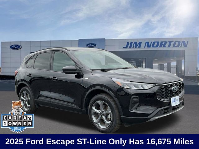 Black Metallic 2025 Ford Escape ST-Line AWD SUV / Crossover All-Wheel Drive 8-Speed Automatic