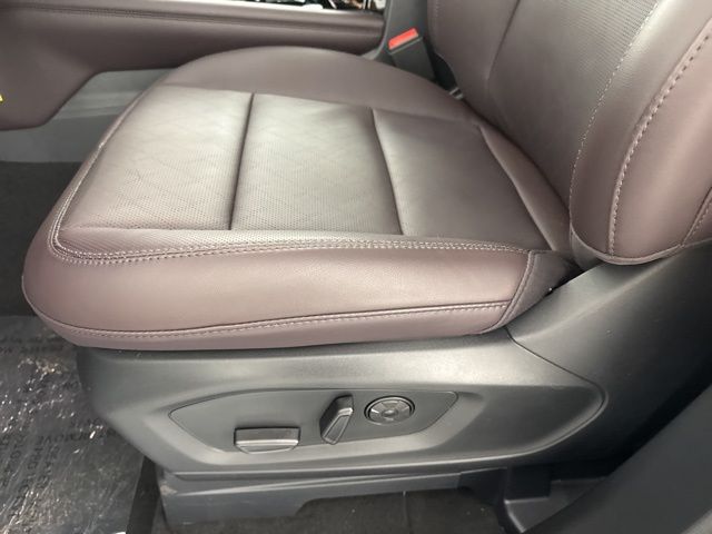 2025 Agate Black Metallic Ford Explorer Platinum RWD SUV