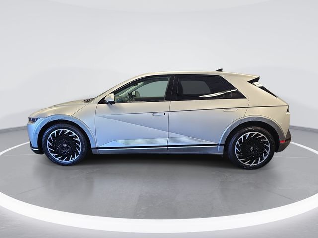 Used 2024 Gold Hyundai Limited image 6