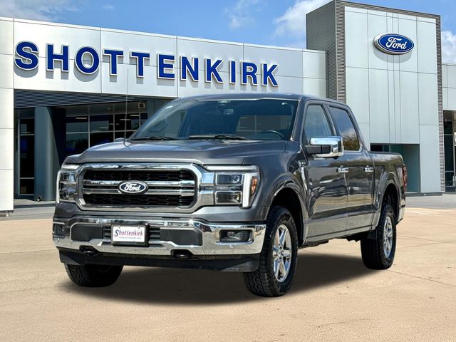 Used 2025 Gray Ford Lariat image 3