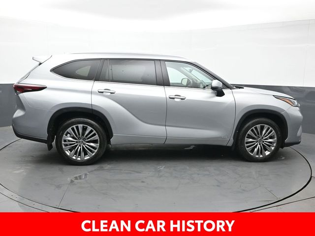 2024 Toyota Highlander Hybrid Platinum 8