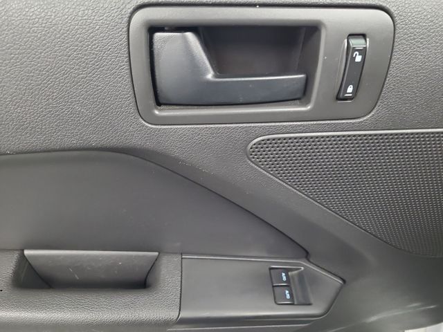 2014 – Ford – Mustang