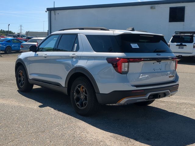 New 2026 Space White Metallic Ford Tremor® image 11