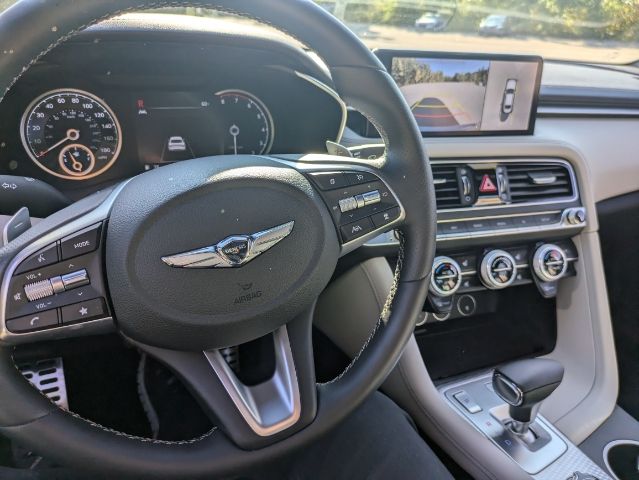 2022 Genesis G70 3.3T 32