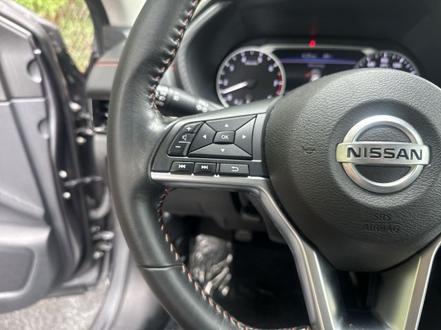 Used 2023 Gray Nissan SR image 16