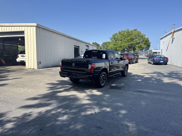 Used 2019 Black Nissan PRO-4X image 5
