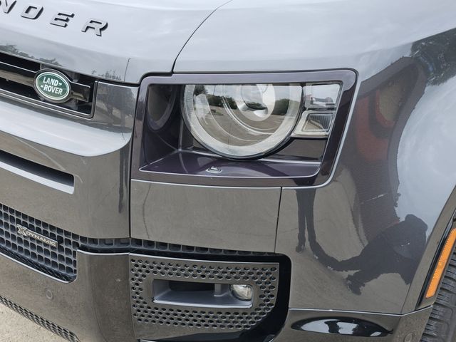 2023 Land Rover Defender thumbnail 9