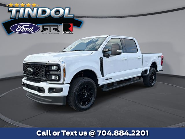 Oxford White 2026 Ford F-250 Super Duty XLT Crew Cab 4WD Pickup Truck Four-Wheel Drive Automatic