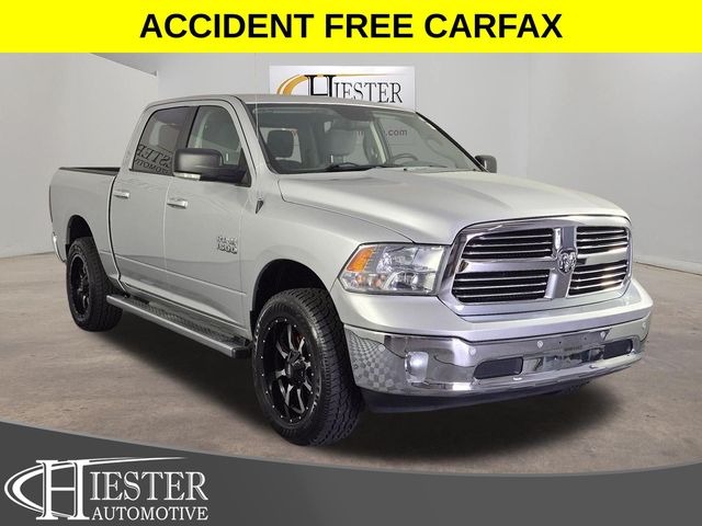 Bright Silver Clearcoat Metallic 2017 RAM 1500 Pickup Truck Four-Wheel Drive 8-Speed Automatic