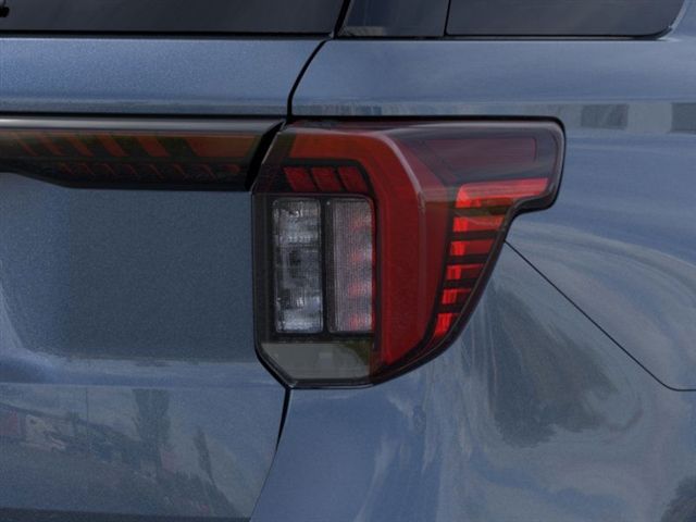 2025 Ford Explorer Active photo