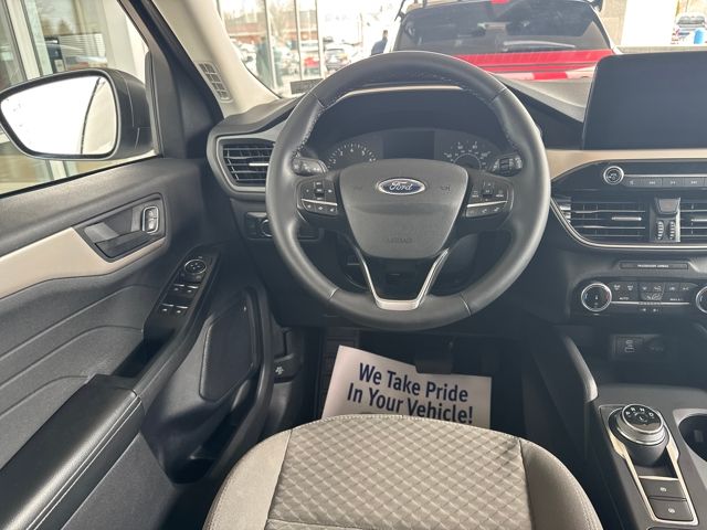 used 2022 Ford Escape car, priced at $20,818